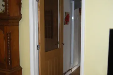 Howdens-Doors-Fitted-In-Customer-Premise-In-Llangrose-Mid-Wales-06