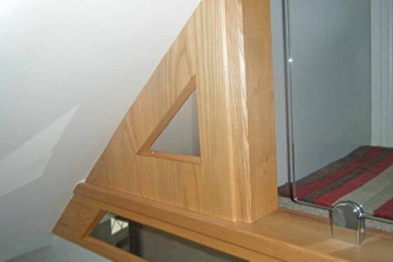 custom-staircase-made-in-ash-19-ws
