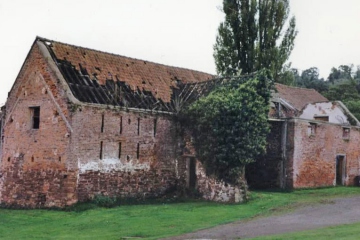 001-barn-conversion-side-profile-before