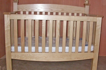 026-large-wooden-baby-cot-bespoke
