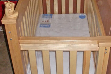028-large-wooden-baby-cot-bespoke