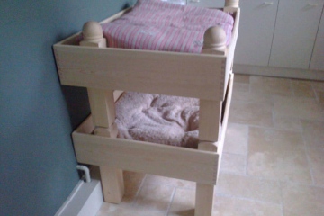 002-dog-bunk-beds-completed-showing-additional-overhang-skirting