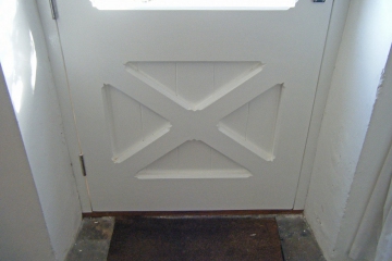 custom-door-for-country-cottage-llanellen-008