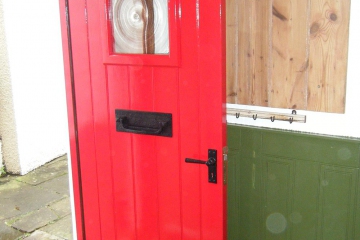 009-bespoke-front-door-llangattock