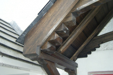 10-handmade-porch-llangattock-crickhowell