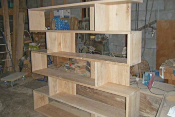 welsh-oak-custom-bookcase-staggered-shelves-03