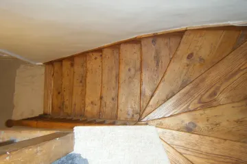 Stair-Restoration-Brecon-12
