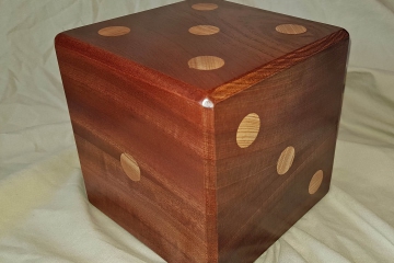 005-large-handmade-6-sided-dice