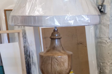 004-large-welsh-oak-lamp