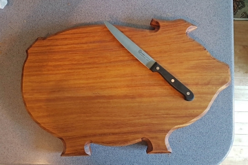 003-pig-chopping-board