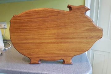 004-pig-chopping-board