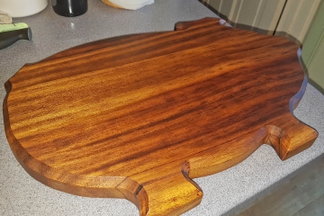 008-pig-chopping-board